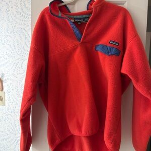 Patagonia Vibrant Red Fleece with Blue Trim